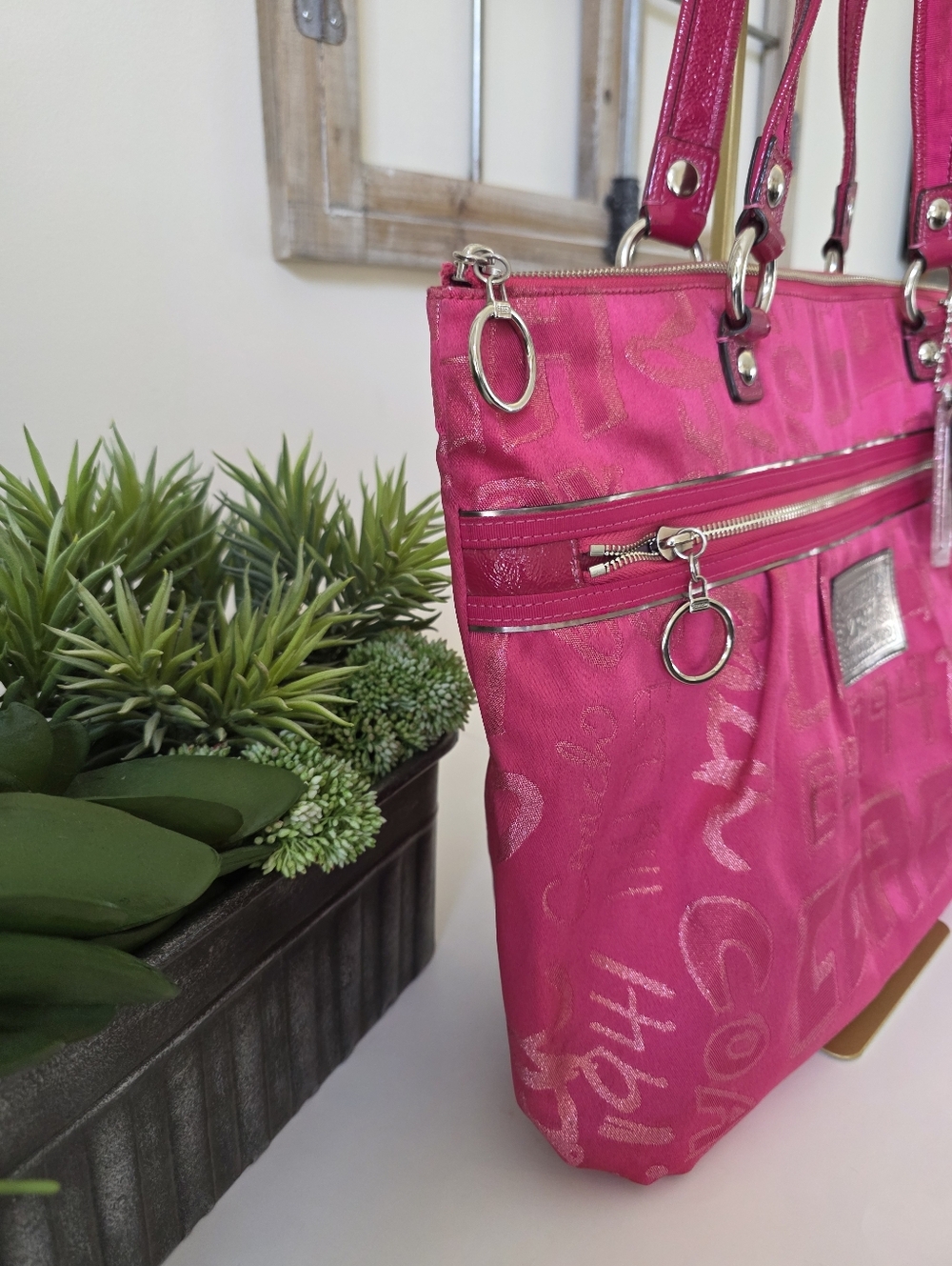 Coach Poppy Glam Tote Pink Story Patch Graffiti Print Canvas Limited Edition - Picture 14 of 15